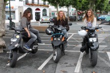 Girls on scooters - Why don't we see more of this??? Motorbikes are not madness Girls on scooters - Why don't we see more of this??? Motorbikes are not madness
