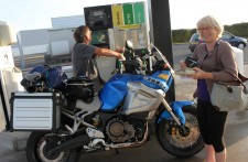 I hijacked this couple to help me get fuel - thank-you so much guys!