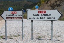 The N-621 to La Baneza, the N-625 on the way back The N-621 to La Baneza, the N-625 on the way back