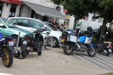No one is paying for motorcycle parking in La Rochelle No one is paying for motorcycle parking in La Rochelle