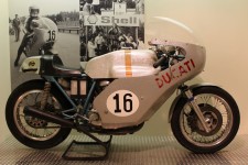 Paul Smart's beautiful silver Ducati