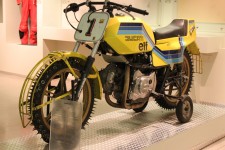 Ducati on ice!! WTF!? You'd have to be very brave and have huge ....