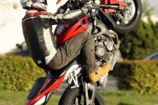 Going for the 12 O'Clock wheelie on my sweet CBR600RR! Going for the 12 O'Clock wheelie on my sweet CBR600RR!